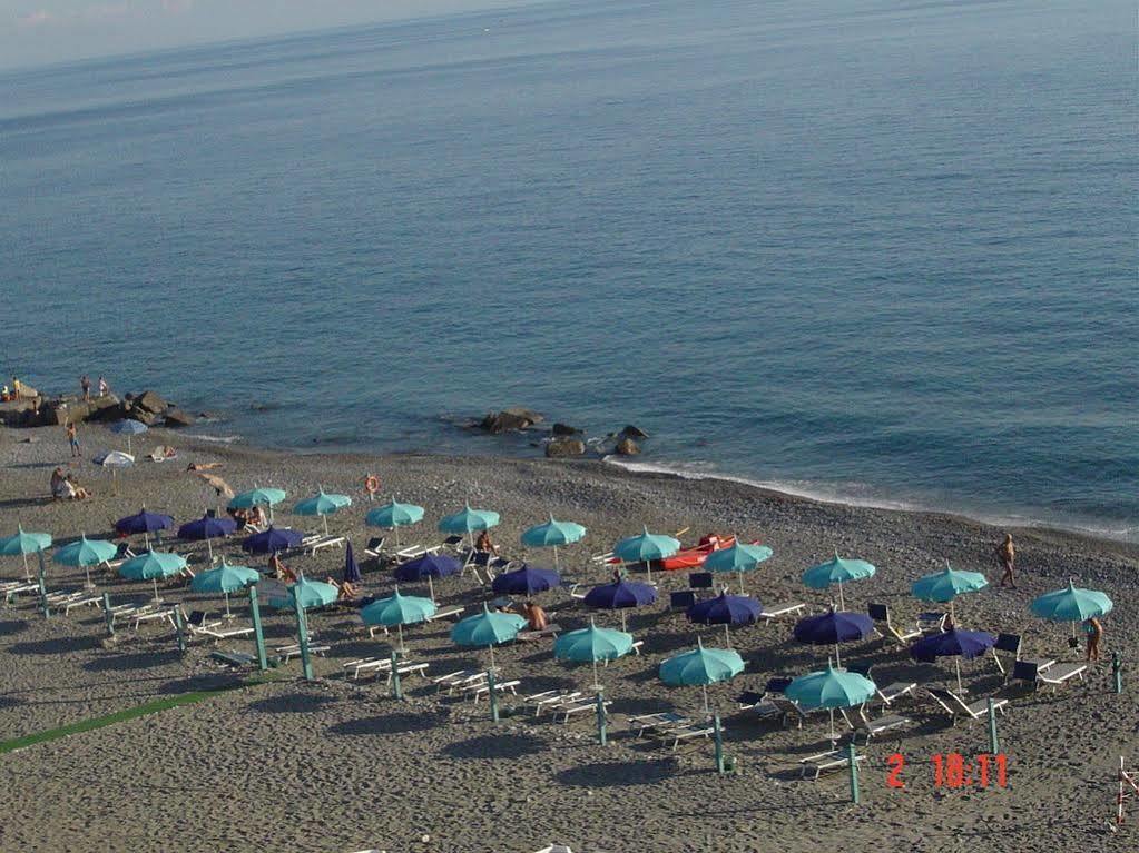Meridian Hotel Guardia Piemontese Terme Exterior photo